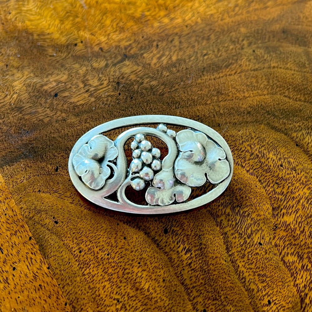 Georg Jensen vintage women’s .925 sterling silver brooch